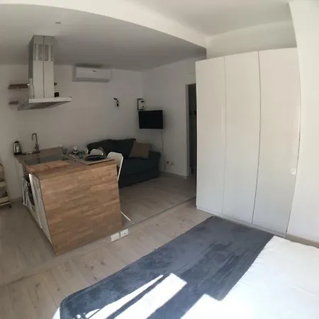 Maison Sagm&c